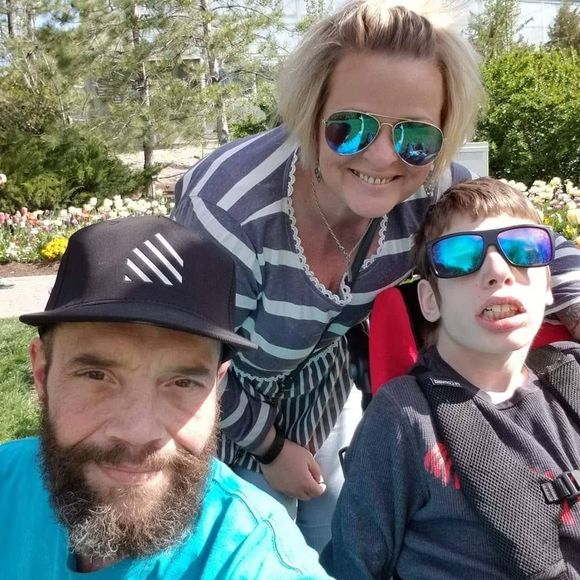 Meet your Posher, Tracy - Picture 1 of 1